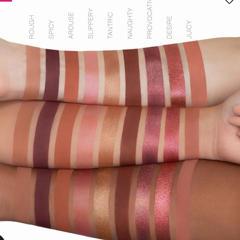 Huda Beauty Naughty Nude Eyeshadow Palette - Picture 3 of 11